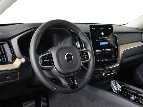 New 2026 Volvo XC60 B5 Plus AWD/4WD image 8