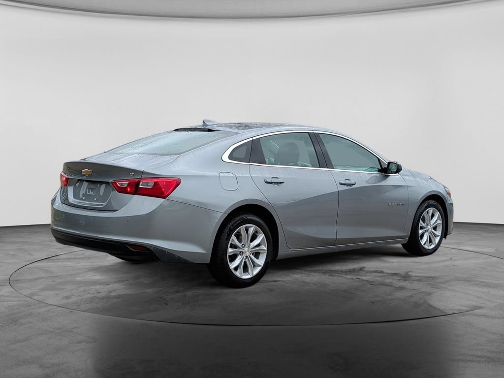 Used 2024 Chevrolet Malibu LT FWD image 7