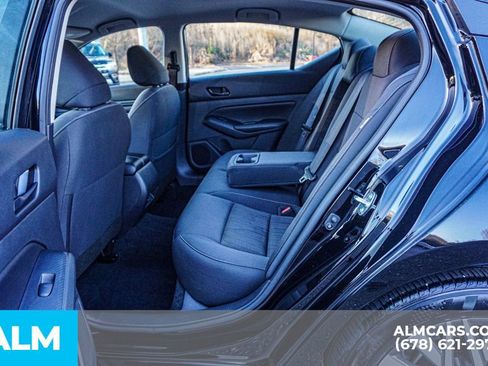 Used 2025 Nissan Altima 2.5 SV image 21