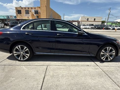 Used 2015 Mercedes-Benz C 300 4MATIC Sedan image 15