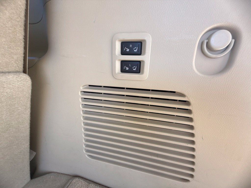 Used 2014 INFINITI QX80 4WD w/ Theater Package image 32