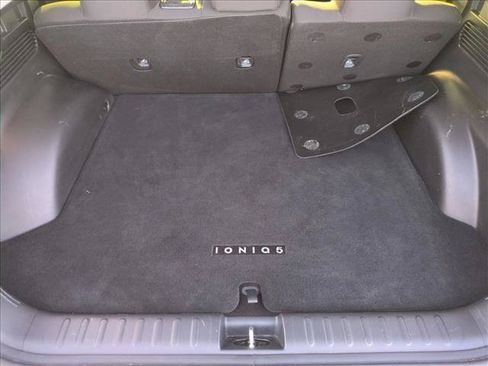 Used 2022 Hyundai Ioniq 5 SE RWD image 6