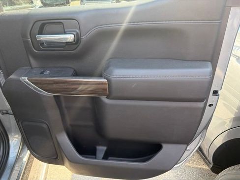 Used 2021 Chevrolet Silverado 1500 LT w/ Convenience Package II AWD/4WD image 20