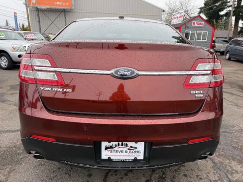 Used 2015 Ford Taurus SEL w/ Equipment Group 201A image 7