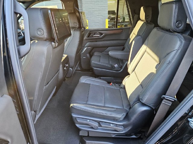 New 2026 GMC Yukon Denali w/ Denali Reserve Package AWD/4WD image 16