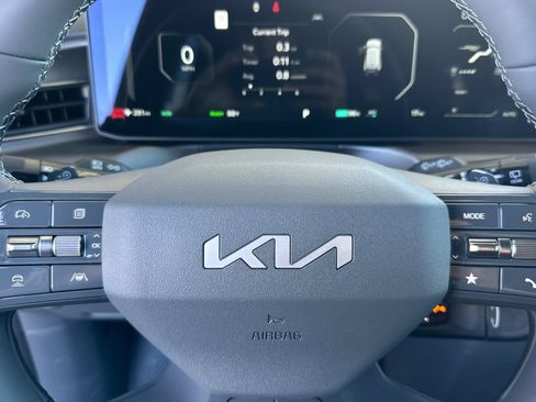 New 2026 Kia EV9 Land AWD/4WD image 25