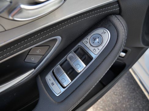 Used 2016 Mercedes-Benz C 300 4MATIC Sedan image 19