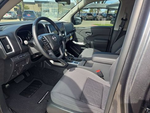 New 2026 Nissan Frontier SV w/ Tow Package AWD/4WD image 10