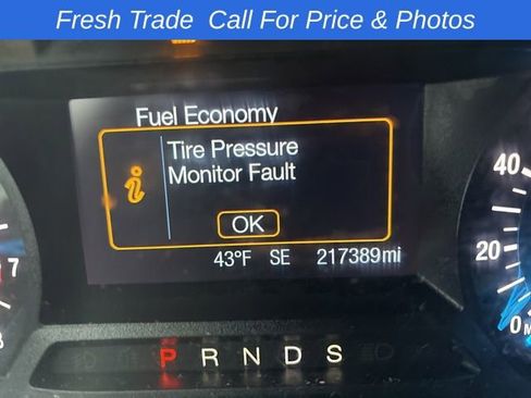 Used 2014 Ford Fusion SE w/ Equipment Group 202A image 13