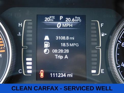 Used 2019 Jeep Cherokee Latitude w/ Popular Appearance Group FWD image 15