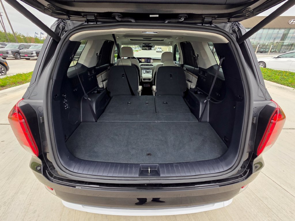 Used 2021 Hyundai Palisade Limited FWD image 34
