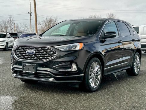 Used 2024 Ford Edge Titanium w/ Titanium Elite Package image 7