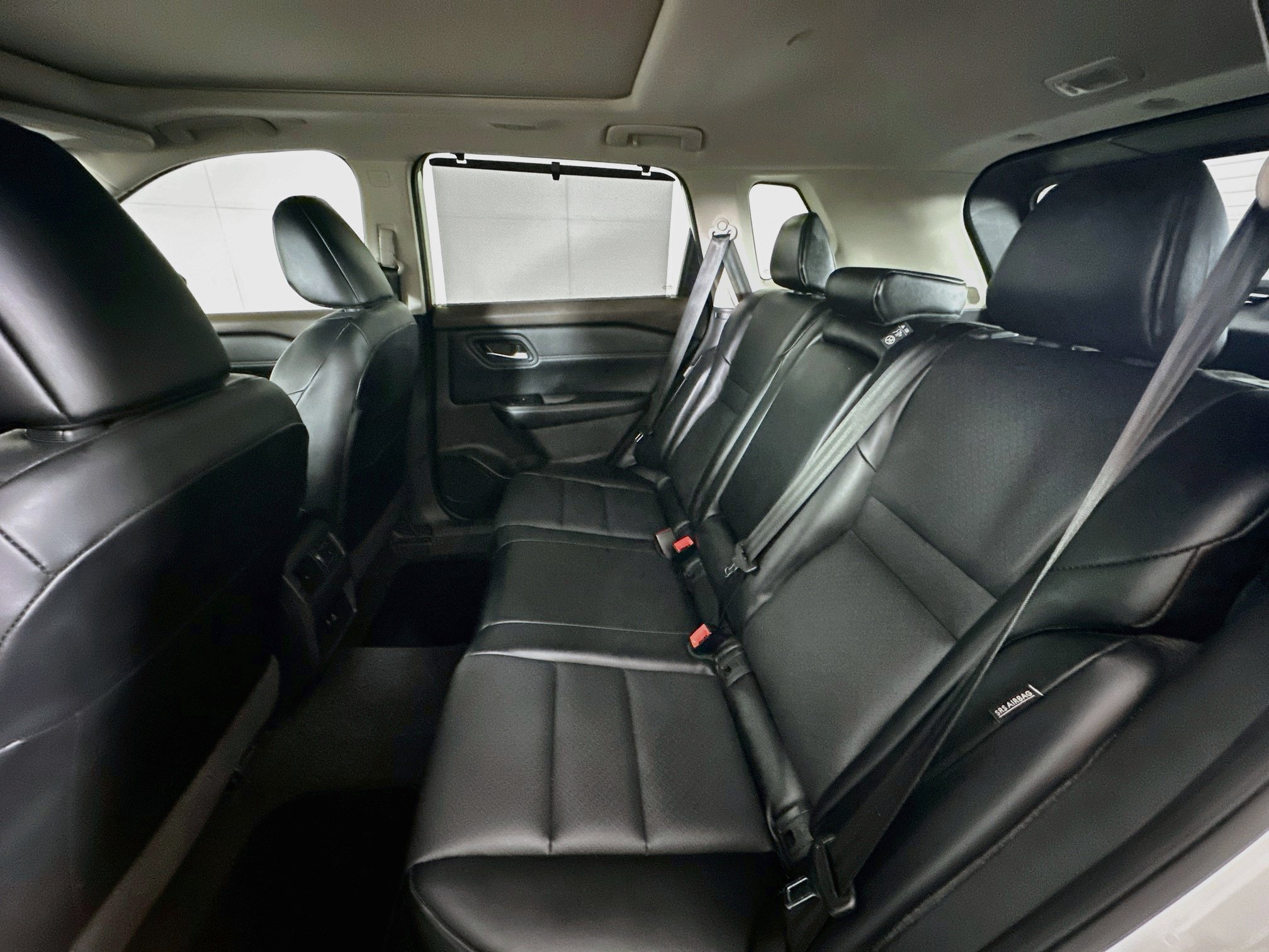 Used 2023 Nissan Rogue SV w/ SV Premium B Package FWD image 28