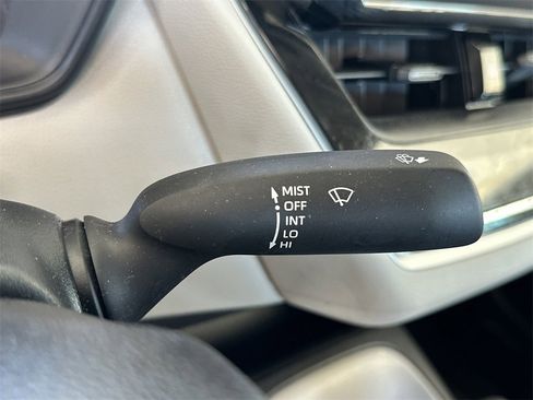 Used 2024 Toyota Corolla LE image 20