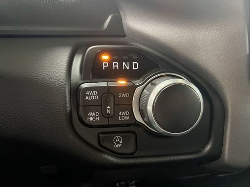 Used 2023 RAM 1500 Big Horn AWD/4WD image 17