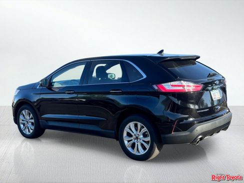 Used 2023 Ford Edge Titanium AWD/4WD image 3