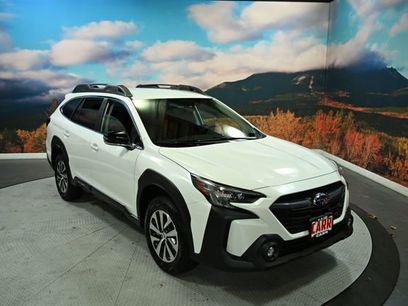 Used 2025 Subaru Outback Premium w/ Popular Package #1A