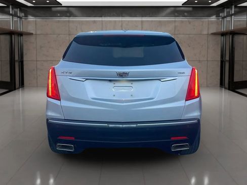 Used 2017 Cadillac XT5 Luxury image 4