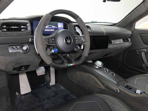 Used 2023 Maserati MC20 Coupe image 6