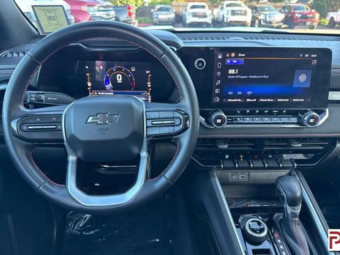 Certified 2023 Chevrolet Colorado Z71 w/ Z71 Convenience Package 2 AWD/4WD image 16