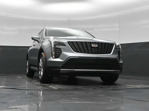 Used 2023 Cadillac XT4 Premium Luxury image 29
