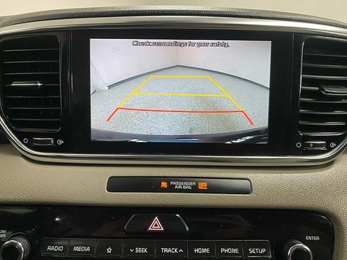 Used 2022 Kia Sportage EX image 21