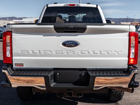 Certified 2023 Ford F350 XLT w/ FX4 Off-Road Package image 6