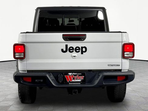 Used 2020 Jeep Gladiator Sport w/ Quick Order Package 24S AWD/4WD image 5