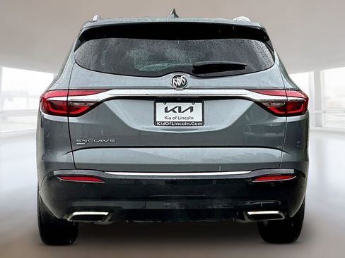 Used 2020 Buick Enclave Premium w/ Sun and Sites Package AWD/4WD image 5