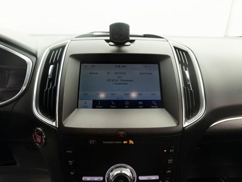 Used 2020 Ford Edge ST w/ Equipment Group 401A AWD/4WD image 17