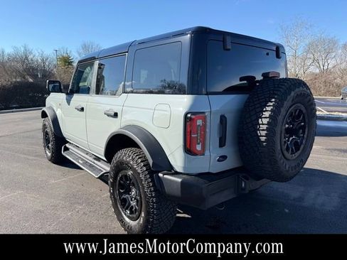 Used 2024 Ford Bronco Wildtrak image 8