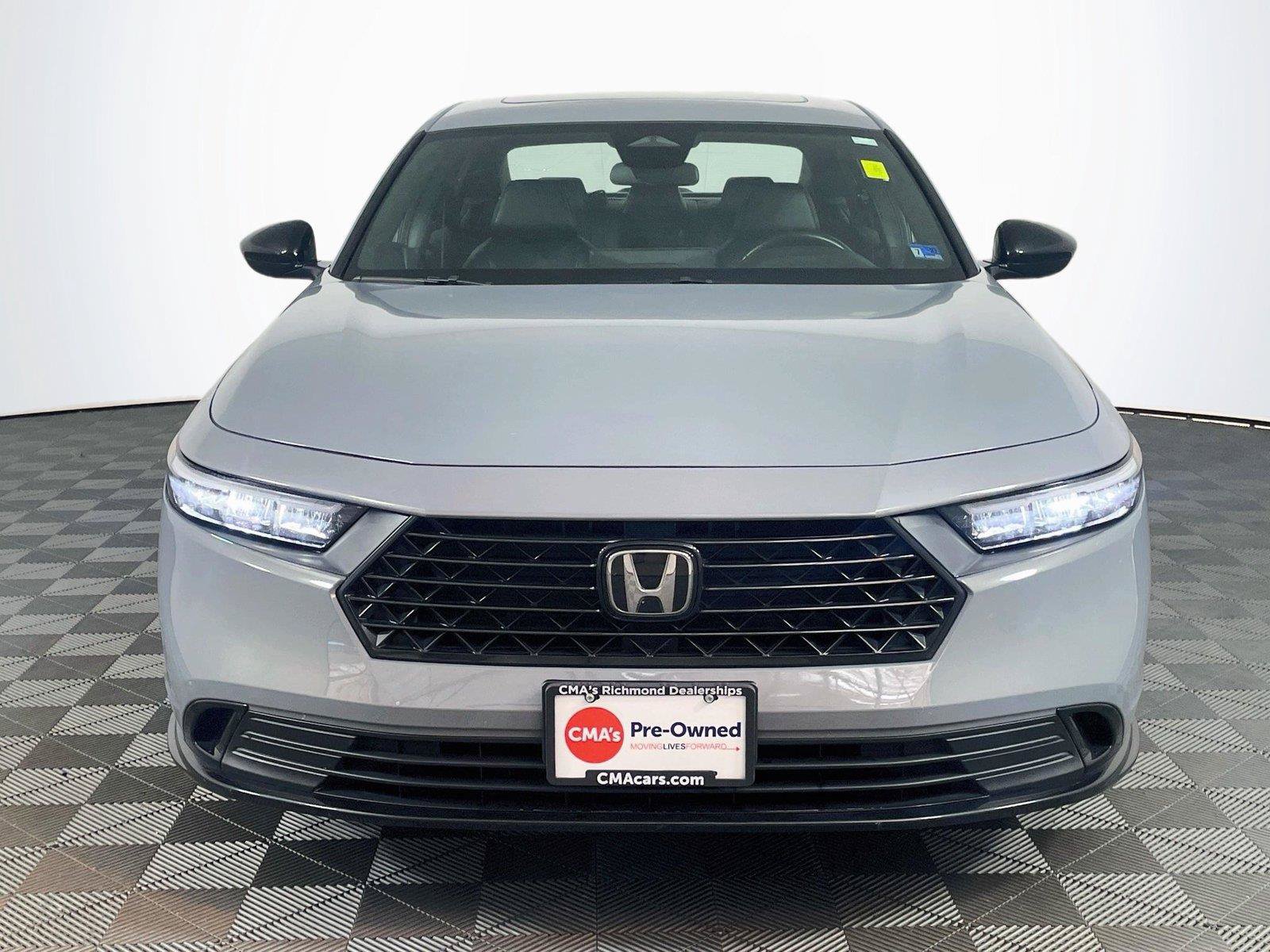 Used 2025 Honda Accord Sport image 2