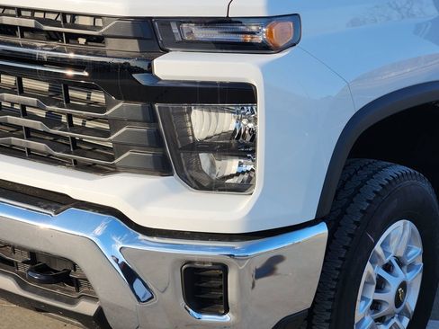 New 2026 Chevrolet Silverado 2500 W/T w/ WT Convenience Package image 6