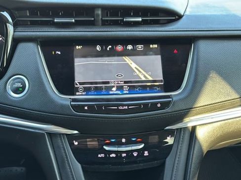 Used 2019 Cadillac XT5 Luxury image 22