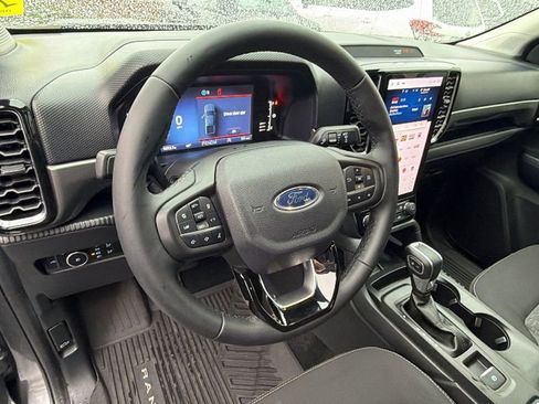 Used 2024 Ford Ranger XLT image 32