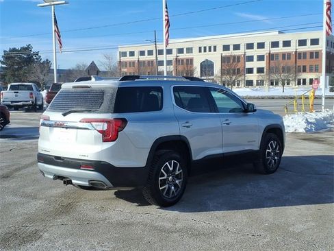 Used 2020 GMC Acadia SLE w/ Driver Convenience Package image 5