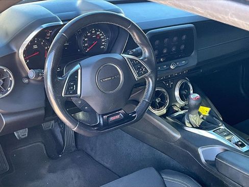 Used 2021 Chevrolet Camaro SS image 8