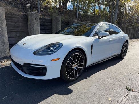 Used 2021 Porsche Panamera 4 w/ Premium Package AWD/4WD image 6