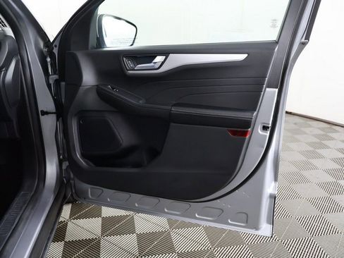 Used 2024 Ford Escape Platinum AWD/4WD image 23