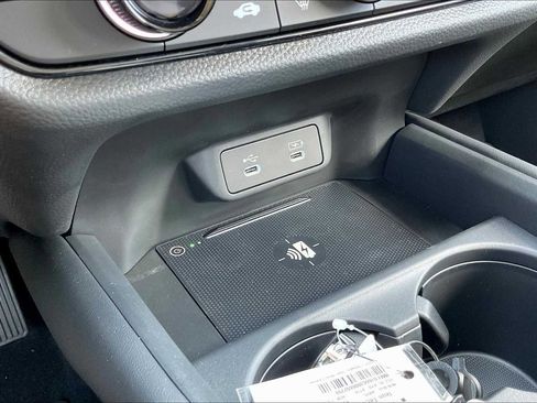 New 2026 Honda HR-V LX image 19