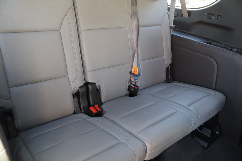 Used 2021 GMC Yukon XL SLT w/ SLT Premium Package RWD image 30