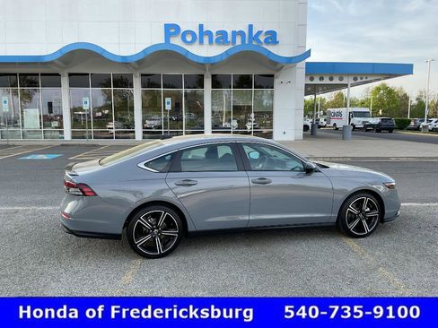 Used 2025 Honda Accord Sport image 7