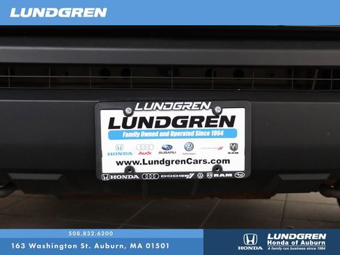 Used 2017 Toyota Tundra SR5 w/ SR5 Upgrade Package AWD/4WD image 31