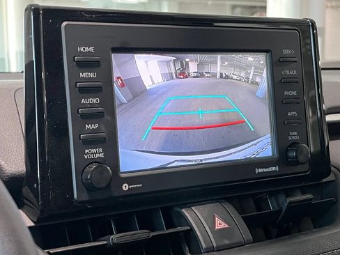 Used 2022 Toyota RAV4 XLE w/ Convenience Package AWD/4WD image 22