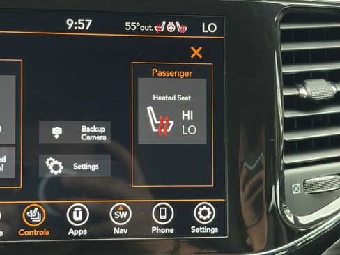Used 2021 Jeep Grand Cherokee Laredo X AWD/4WD image 25