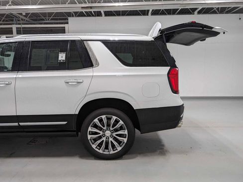 Used 2021 GMC Yukon Denali w/ Denali Ultimate Package image 11