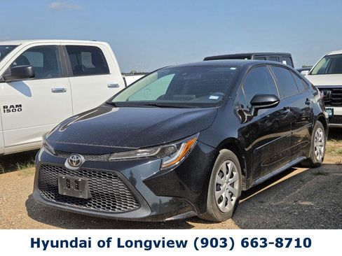 Used 2021 Toyota Corolla LE w/ Carpet Mat Package (TMS) FWD image 3