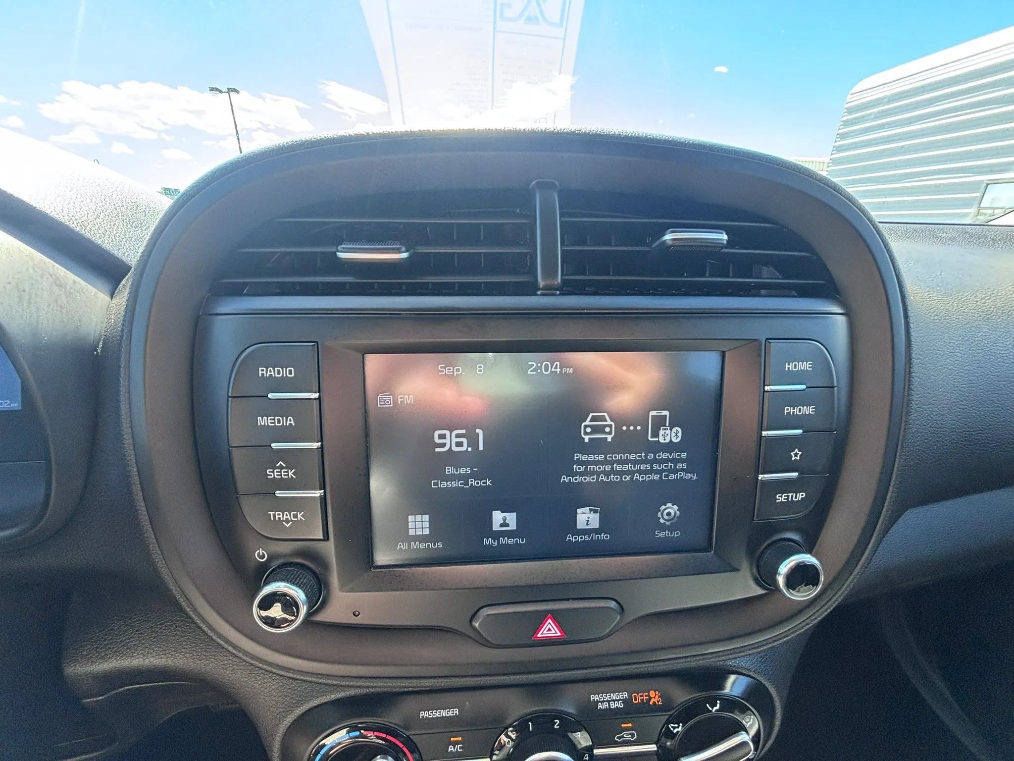 Used 2021 Kia Soul LX FWD image 13