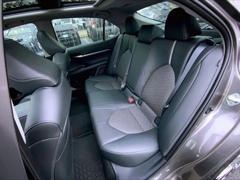 Used 2024 Toyota Camry XSE image 20