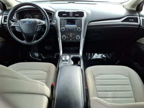 Used 2019 Ford Fusion S image 11